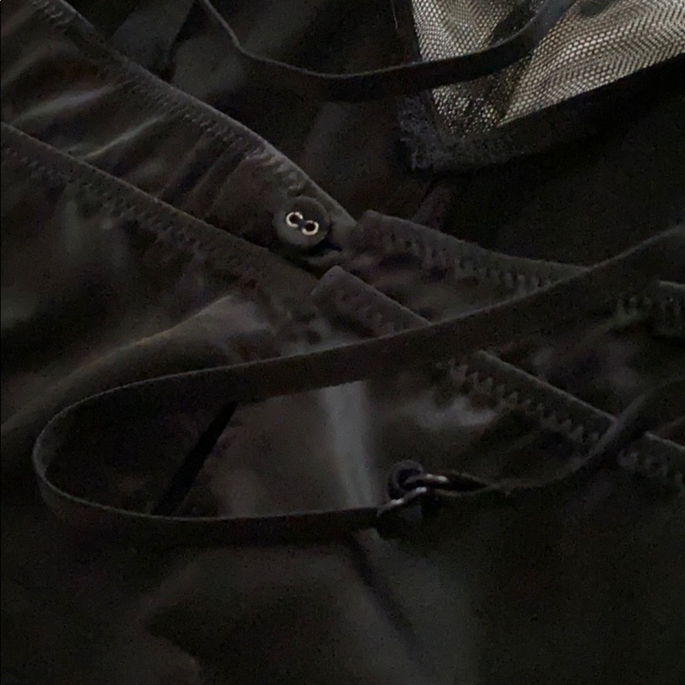 Gap Body Cami - Picture 5 of 6